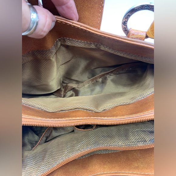 Marc Chantal M C Leather Croc Saddlebag Style Purse - Picture 5 of 15